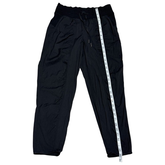 Lululemon Dance Studio Mid-Rise Cropped Pants Size 6 Lightweight Drawstring - Picture 8 of 14
